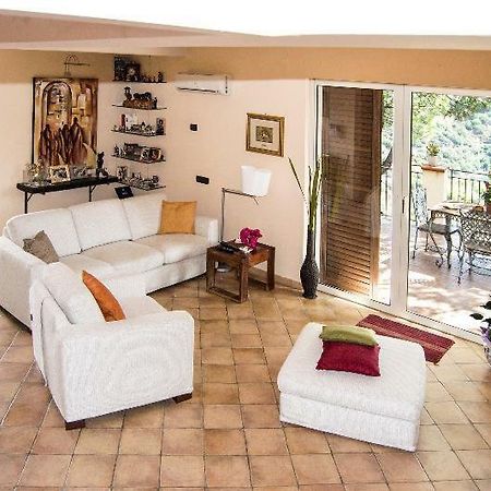 Casa Vacanze Gallodoro Letojanni Luaran gambar