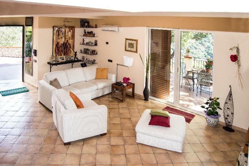 Casa Vacanze Gallodoro Letojanni Luaran gambar